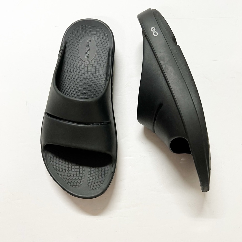 OOFOS Womens Black Ooahh Oofoam Comfort Support Slide Sandal Size 12